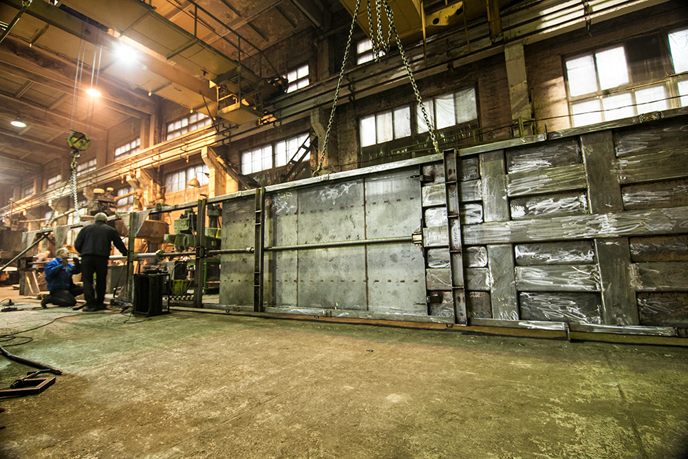 Затворы щитовые для открытых каналов с электроприводом размер 400×400 мм